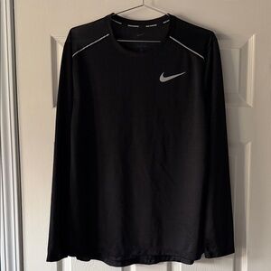 Nike Men's Black Long Sleeve Tee with Gray Accents. NWOT. Size Large